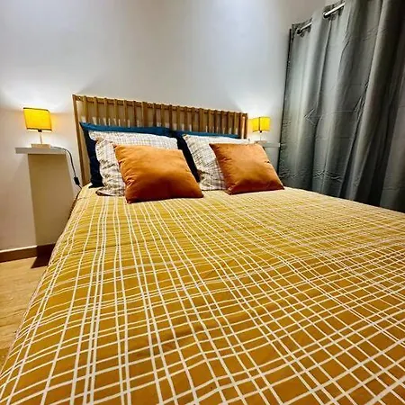 Le Clair De Lune - Hyper Centre Charleville-Mézières